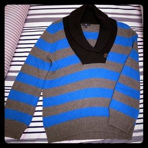 GAP sweater